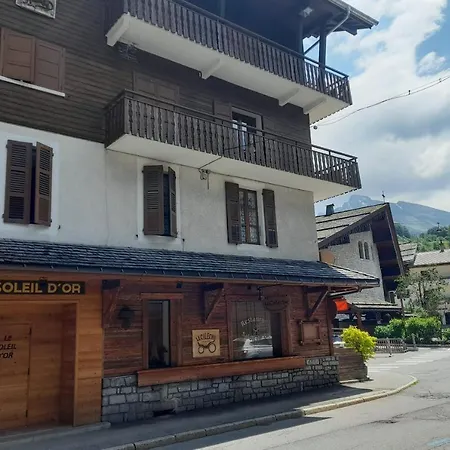 In The Center Of The Village * La Clusaz